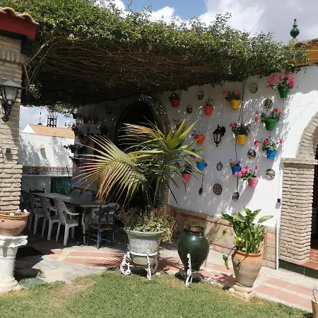 Con Piscina En Sevilla En Palacios Y Villafranca Holiday home *