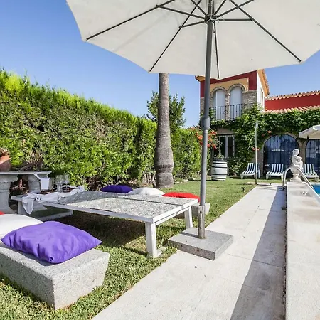 Con Piscina En Sevilla En Palacios Y Villafranca