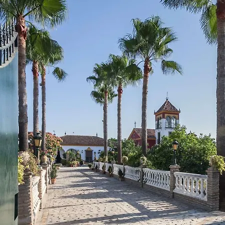 Con Piscina En Sevilla En Palacios Y Villafranca Holiday home