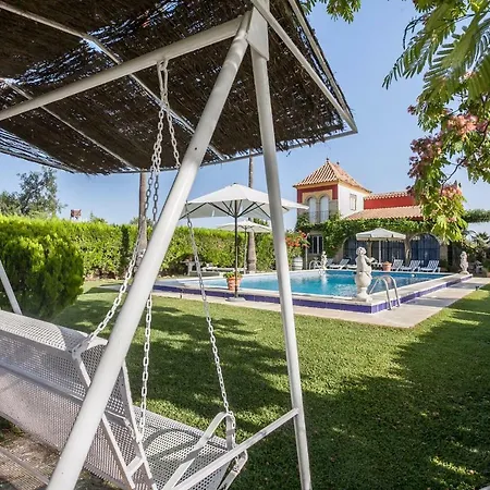 Con Piscina En Sevilla En Palacios Y Villafranca Hébergement de vacances